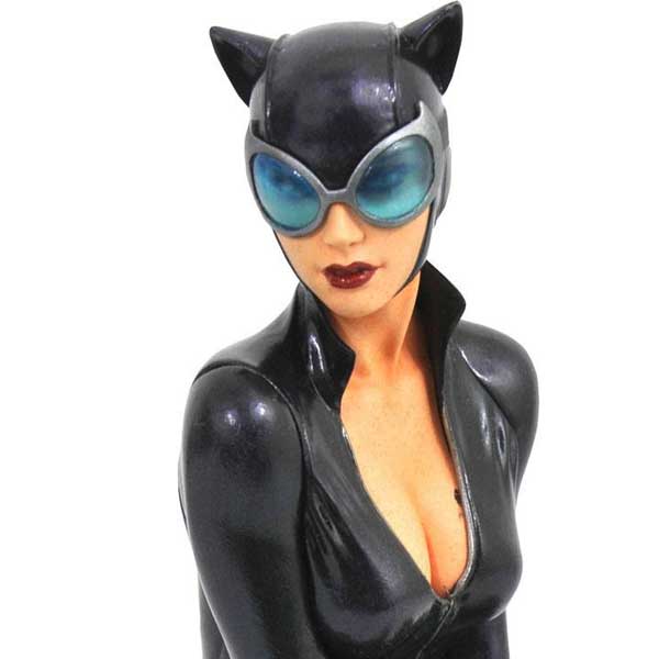 DC Gallery Catwoman Comic PVC Diomare