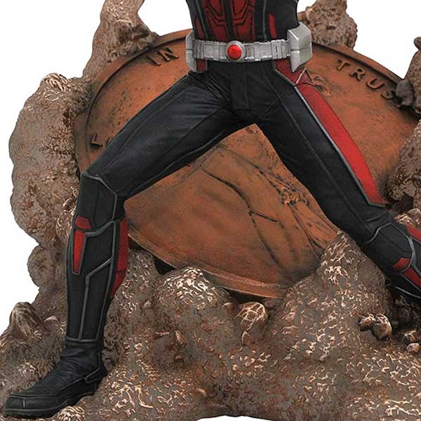 Figurka Ant Man and the Wasp Ant Man Gallery Diorama